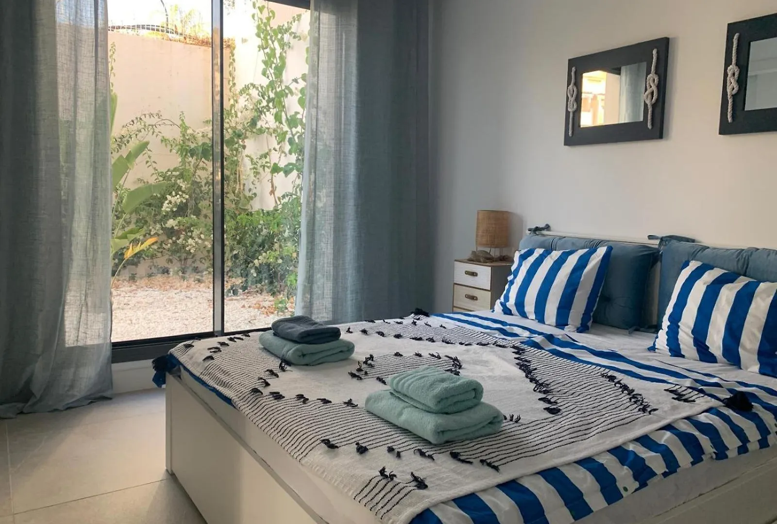 Luxury Blue Maritimo 2 Bedrooms Apartment Artola Homes Cabopino Marbella